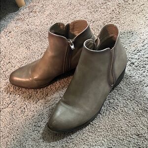 Stylish Gray Ankle Boots